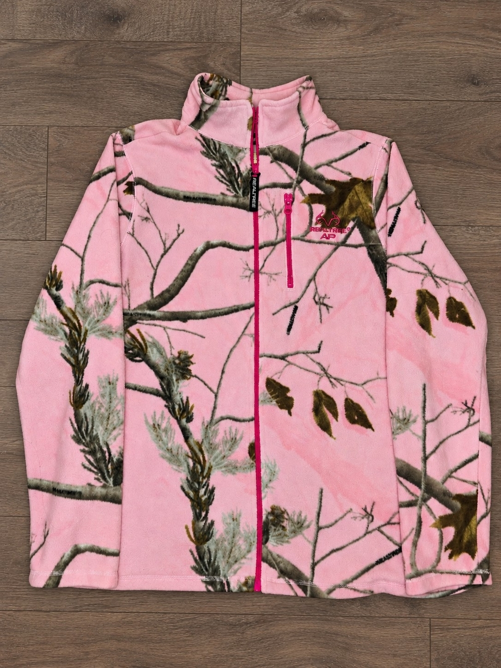 Realtree AP Pink Camo Fleece Jacket – Size Large
